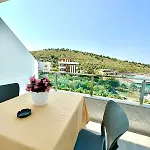 Rraku * Saranda
