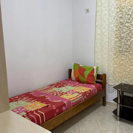 Apartamento Rraku