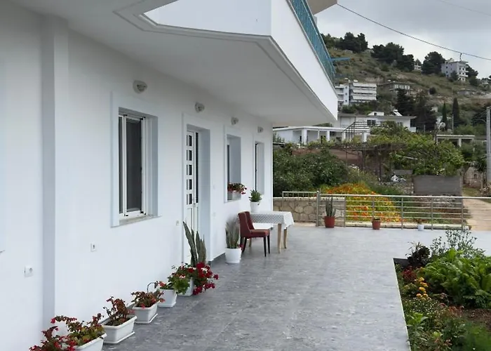 Appartement Rraku *
