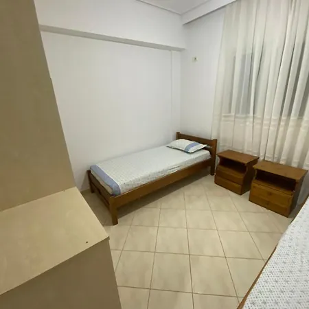 Rraku Apartment *