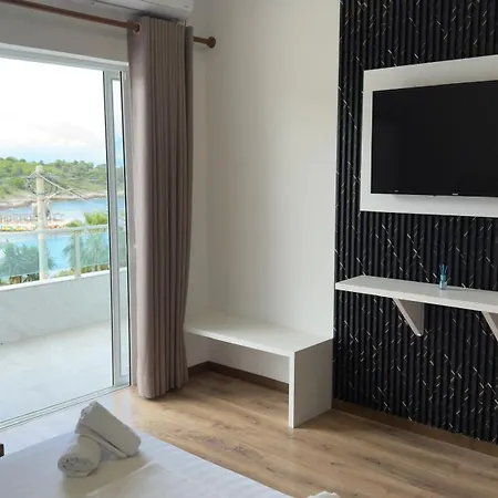Apartment Rraku